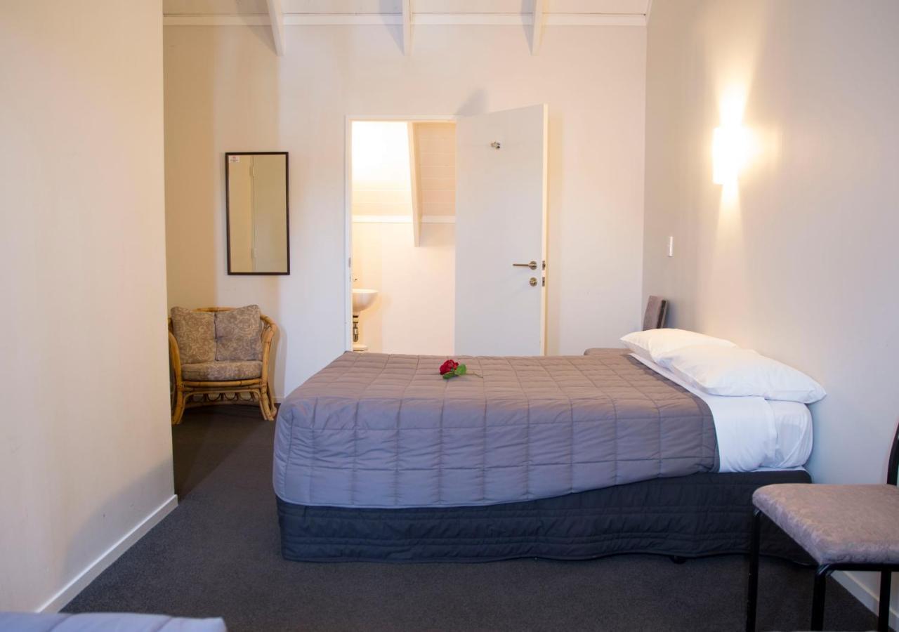 Midway Motel Rotorua Kültér fotó